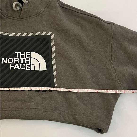 NWT The North Face Coordinates Graphic Cropped Hoodie XS - Picture 9 of 9